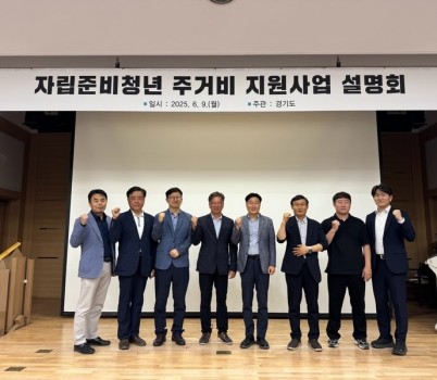 사진.jpg width: 100%; height : 150px