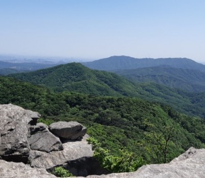 20250708[망경대와 석기봉 능선.jpg width: 100%; height : 150px