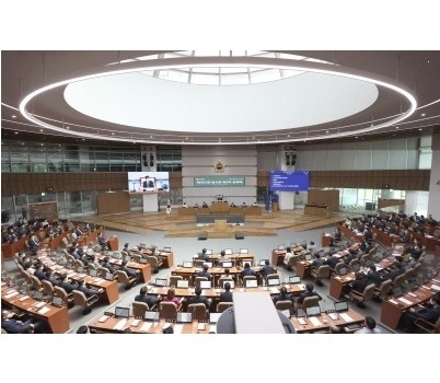 경기도의회5.jpg width: 100%; height : 150px