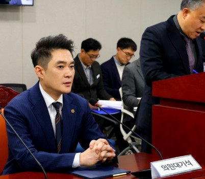 KakaoTalk_20260106_110312420.jpg width: 100%; height : 150px