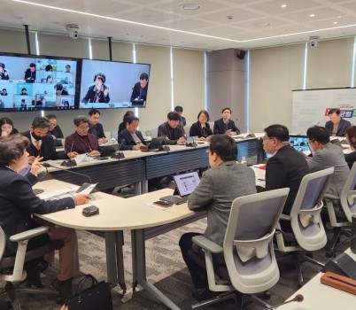 260121_경기도교육청__업무보고_판을_바꾸다!_행정을_혁신하다(정책기획관)(사진2).jpg width: 100%; height : 150px