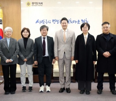 260204 김진경 의장, 경기지역 야5당과 기초의원 선거구 획정 관련 의견 나눠 (1).jpg width: 100%; height : 150px