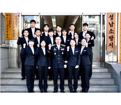  width: 100%; height : 150px